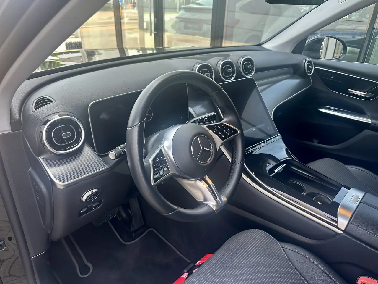 Mercedes-Benz GLC 220 2023 – Foto 9 van 12