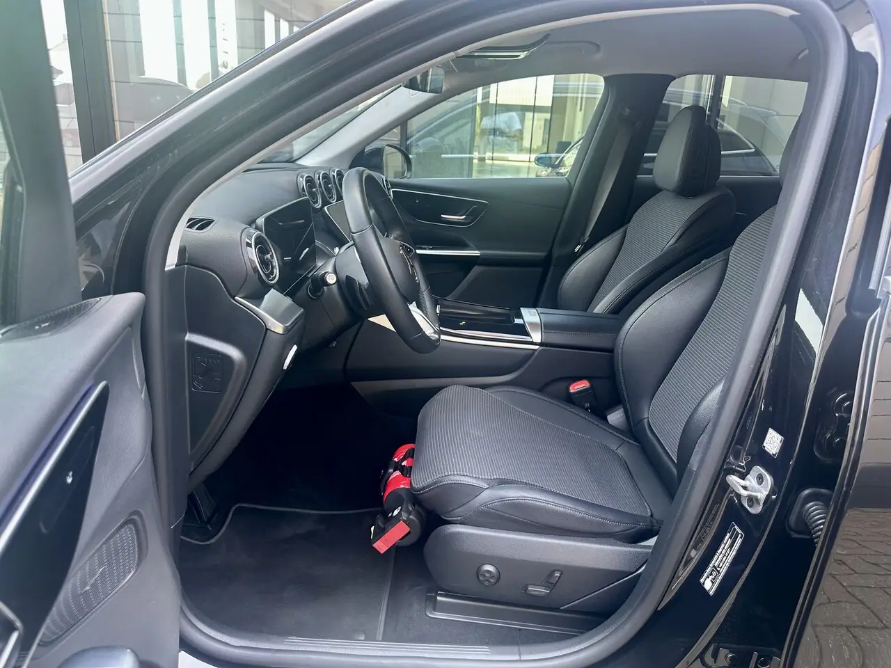 Mercedes-Benz GLC 220 2023 – Foto 12 van 12