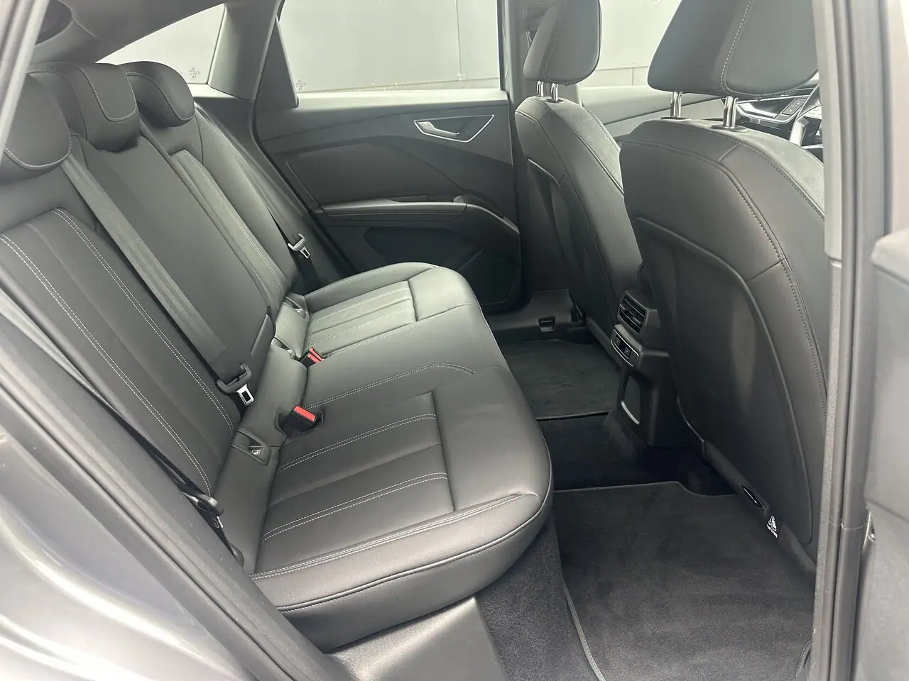 Audi Q4 e-tron 2023 – Foto 11 van 12